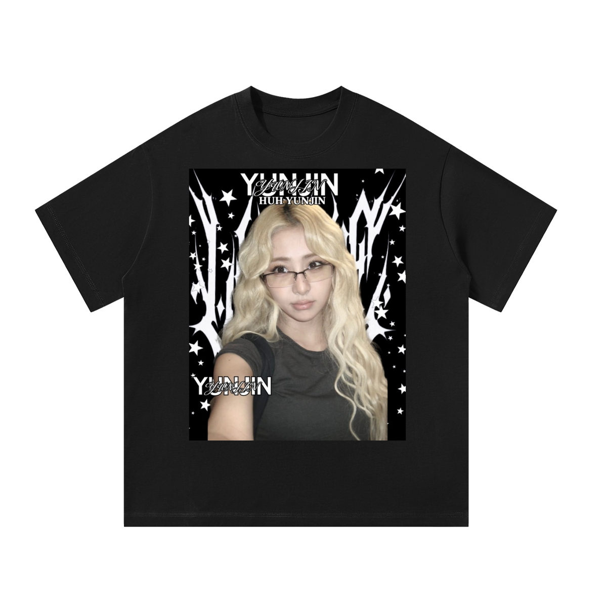 Yunjin Lesserafim Black Graphic T-Shirt